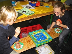 felicia_niklas_huepfhuepfhurra_testen.jpg (54635 Byte)