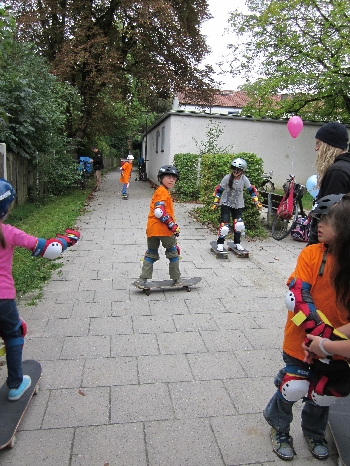 skater.JPG (185886 Byte)