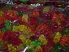 gummibaer2.jpg (14318 Byte)