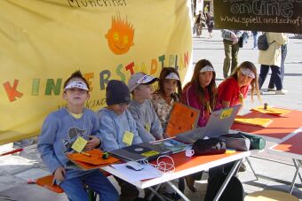 baukids.jpg (21537 Byte)