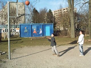 basketball3.jpg (27140 Byte)