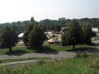 zirkus01kl.jpg (21449 Byte)