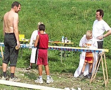 helfer.jpg (137058 Byte)